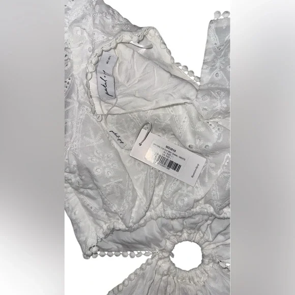 NWT Petal & Pup Merletto white Cut out open back maxi dress size Large - Picture 9 of 10